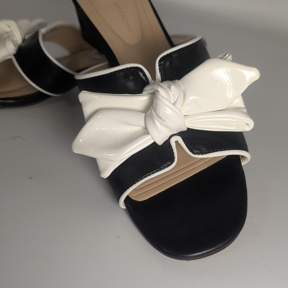 Adrienne Vittadini Black and White Bow Mules - Picture 4 of 7